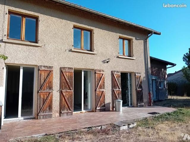 Maison vente à Marcilly-le-Châtel, Loire