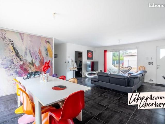Maison vente à Bordeaux, Le Pian-médoc