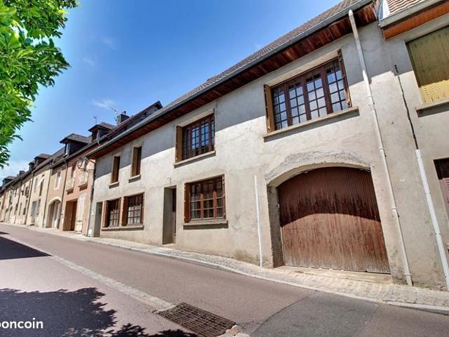 Maison vente à Autun, Montcenis