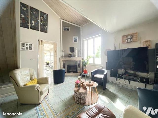 Maison vente à La Rochelle, La Jarrie