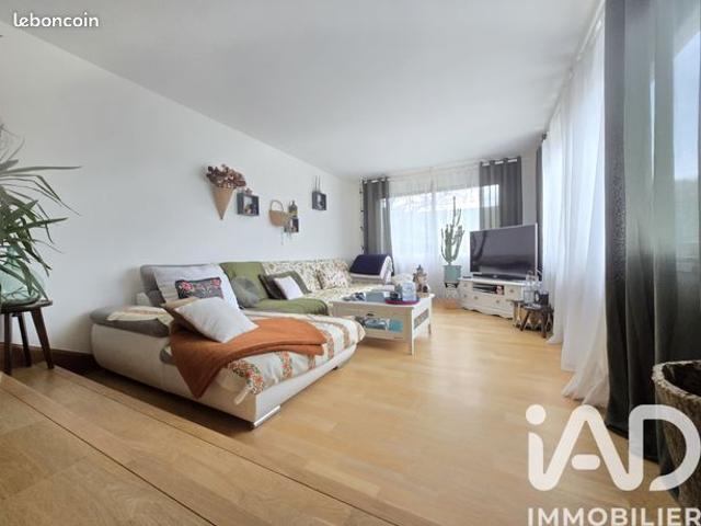 Maison vente à Orléans, Ormes