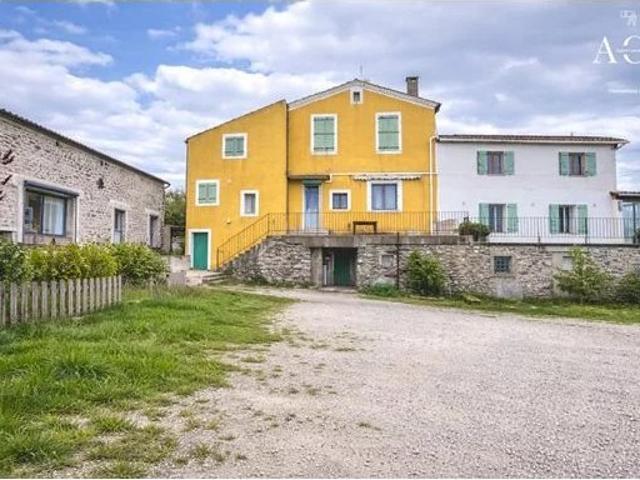 Maison vente à Largentière, Sceautres