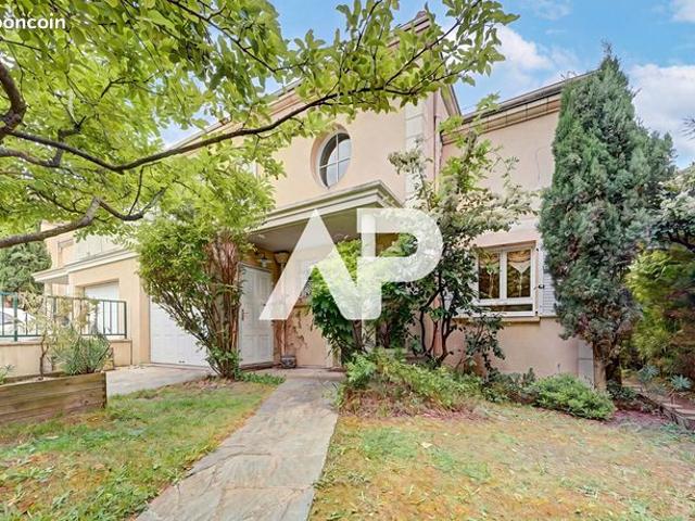 Maison vente à Nanterre, Rueil-malmaison