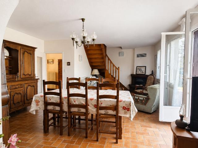 Maison vente à Besançon, Mamirolle