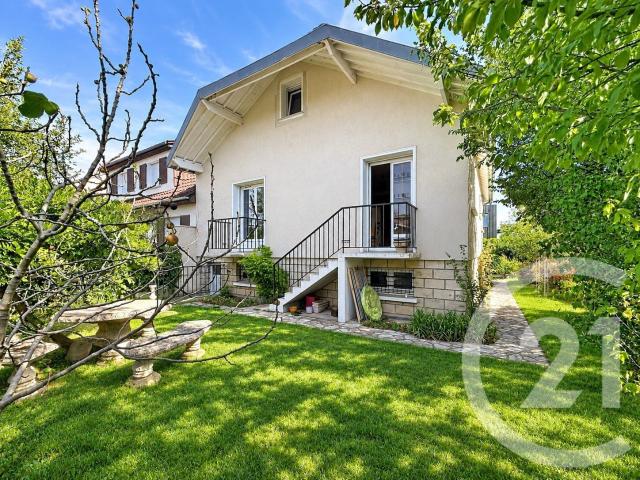 Maison vente à Quartier du Centre, Nanterre