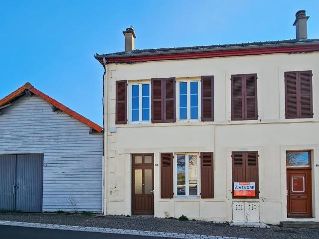 Maison vente à Besson