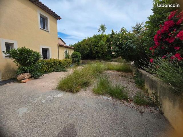 Maison vente à Grasse, Bouyon