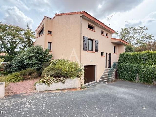 Maison vente à La Chaize-le-Vicomte, Vendée