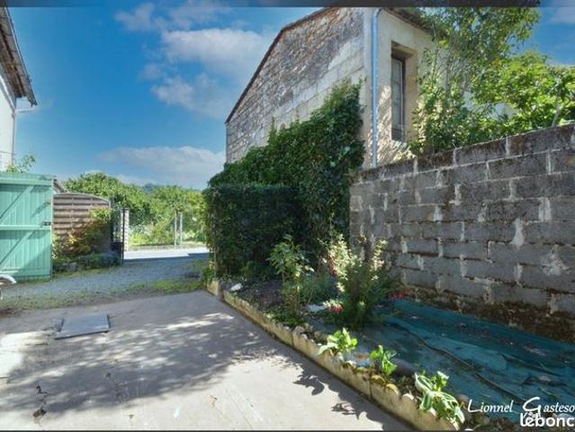 Maison vente à Bergerac, Port-sainte-foy-et-ponchapt