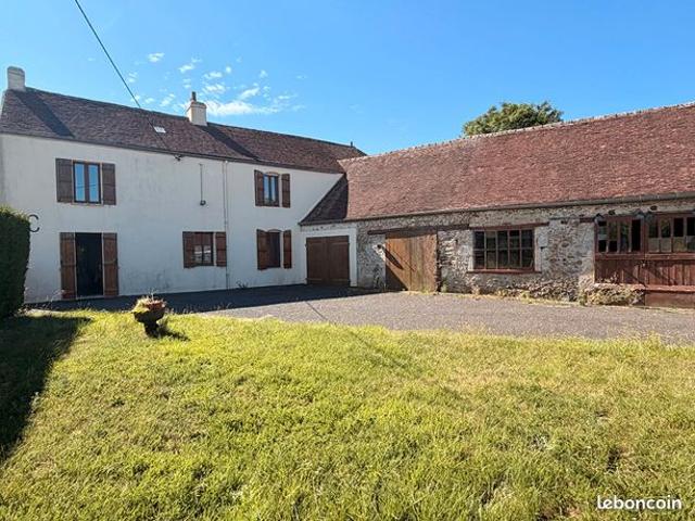 Maison vente à Argentan, Nécy