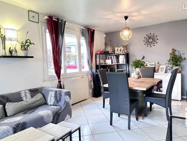 Maison vente à Saint-Julien-en-Genevois, Chêne-en-semine