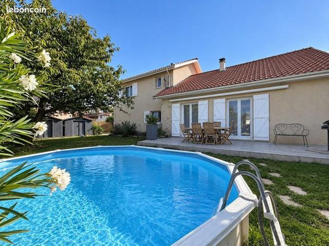 Maison vente à Bourgoin-Jallieu, Isère