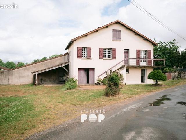 Maison vente à Nontron, Saint-martin-de-fressengeas
