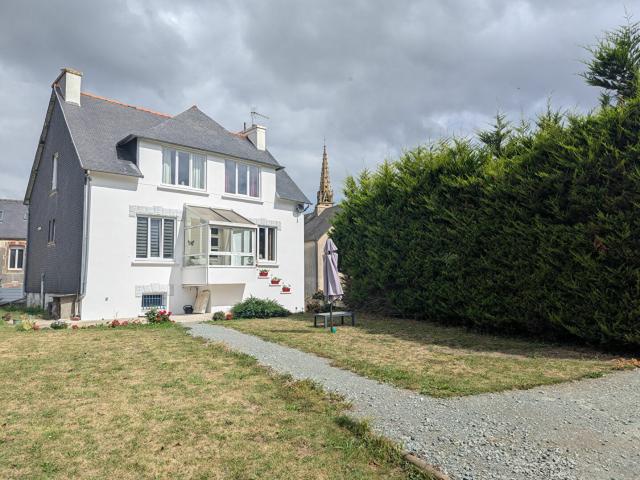 Maison vente à Guingamp, Bretagne