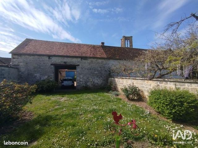 Maison vente à Fontainebleau, Larchant
