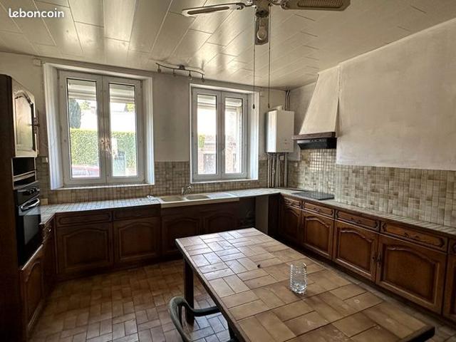Maison vente à Laon, Marle