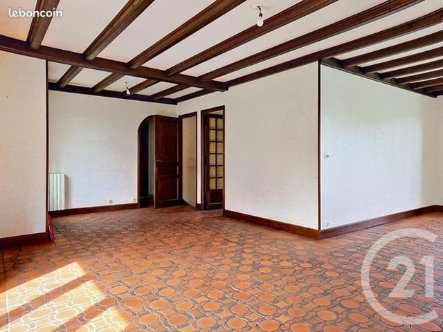 Maison vente à Clermont-Ferrand, Ceyrat