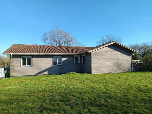Maison vente à Mirande, Lannux