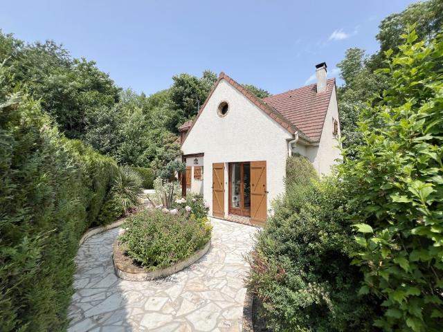 Maison vente à Créteil, La Queue-en-brie