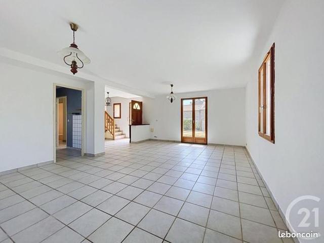 Maison vente à Riom, Beauregard-vendon
