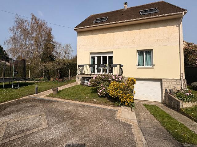 Maison vente à Versailles, Plaisir