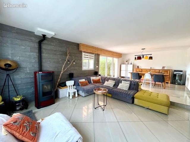 Maison vente à Montbéliard, Courcelles-lès-montbéliard