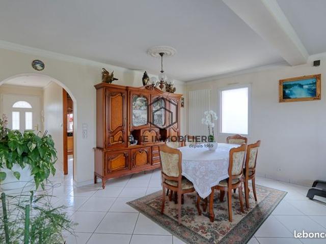 Maison vente à Villecresnes, Val-de-Marne