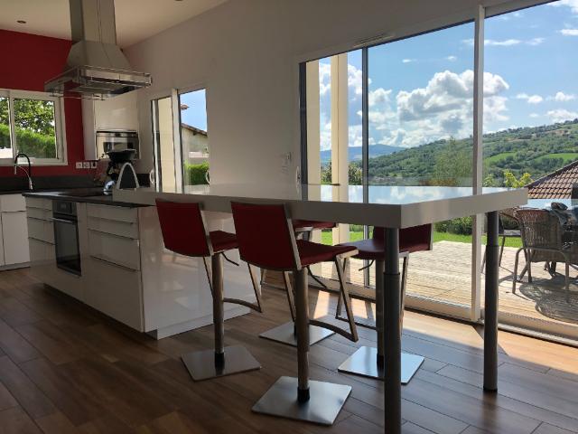 Maison vente à France métropolitaine, Les Martres-de-veyre