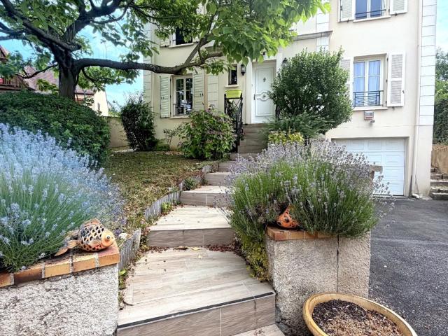 Maison vente à Versailles, Fontenay-le-fleury