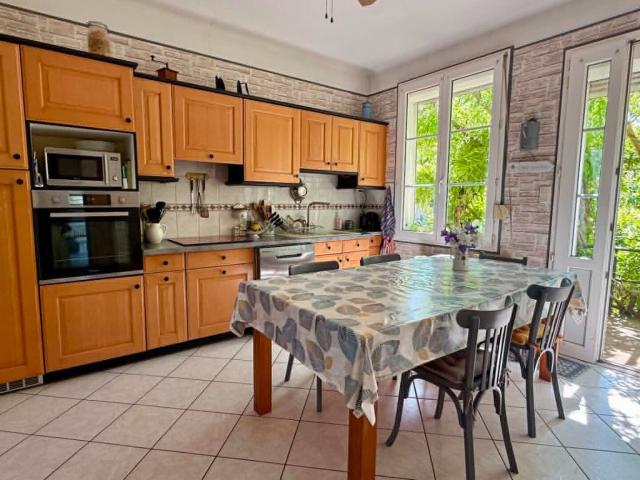 Maison vente à Mamers, Connerré