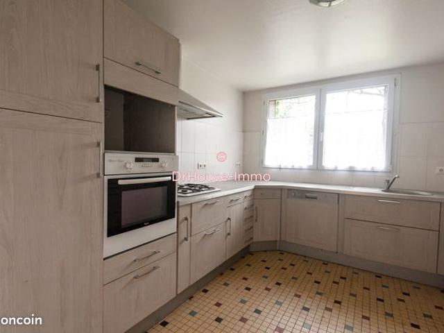 Maison vente à Neuville-de-Poitou, Vienne