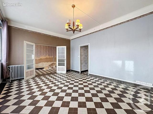 Maison vente à Argentan, Trun