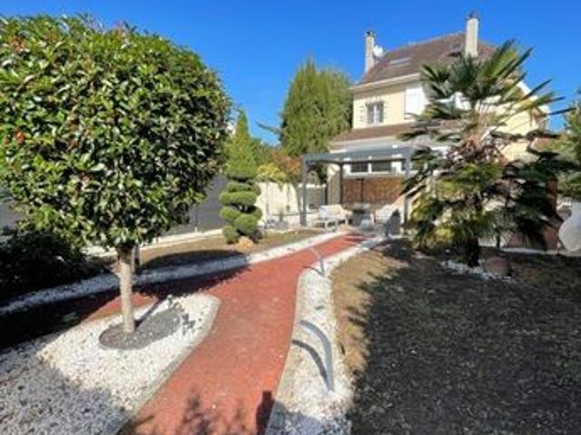 Maison vente à Tournon-sur-Rhône, Saint-prix