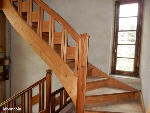 Maison vente à Nantua, Champfromier