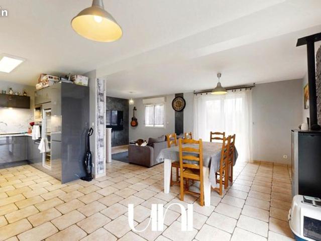 Maison vente à Caen, Ouilly-le-tesson