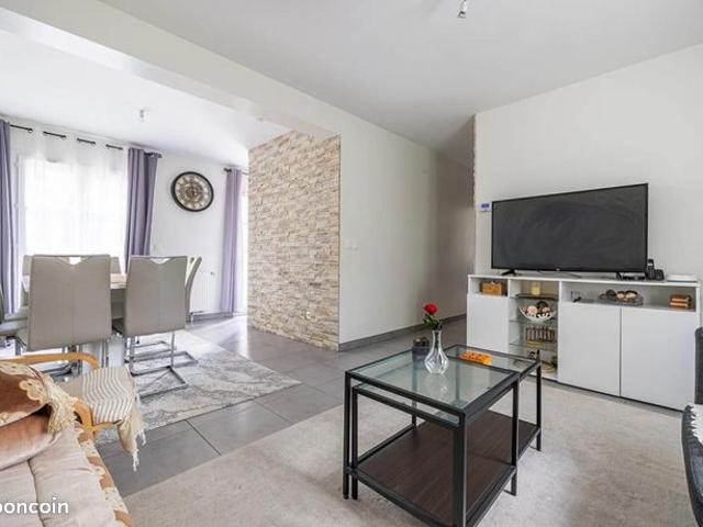 Maison vente à Corbeil-Essonnes, Essonne