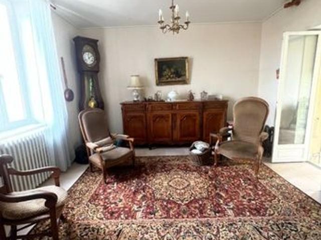 Maison vente à Autun, Le Creusot