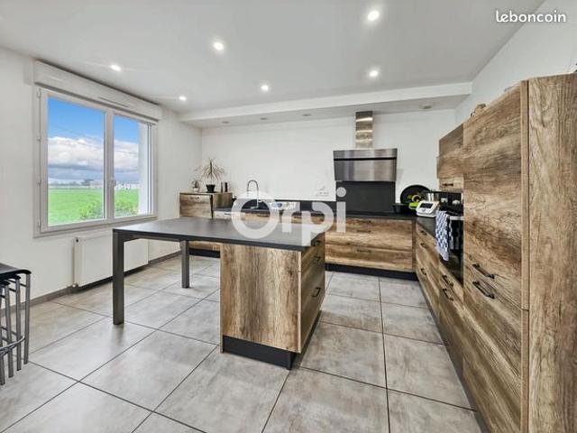 Maison vente à Oloron-Sainte-Marie, Gurmençon