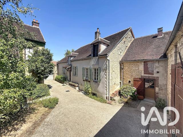 Maison vente à Auxerre, Fleury-la-vallée