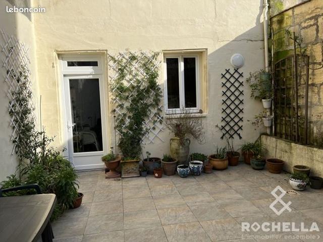 Maison vente à Saint-Jean-d'Angély, Charente-Maritime