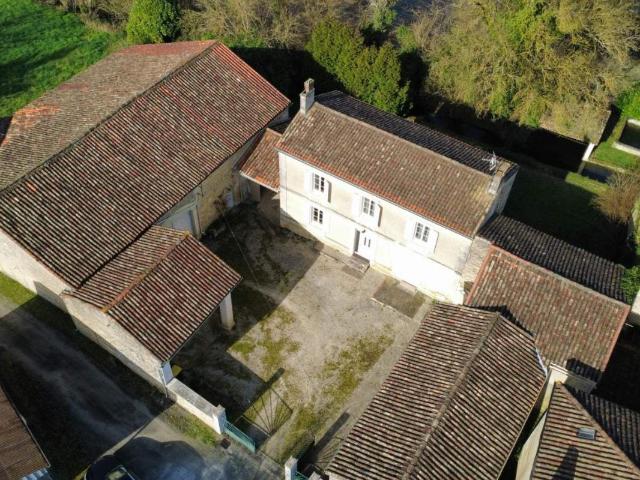 Maison vente à Angoulême, Saint-saturnin