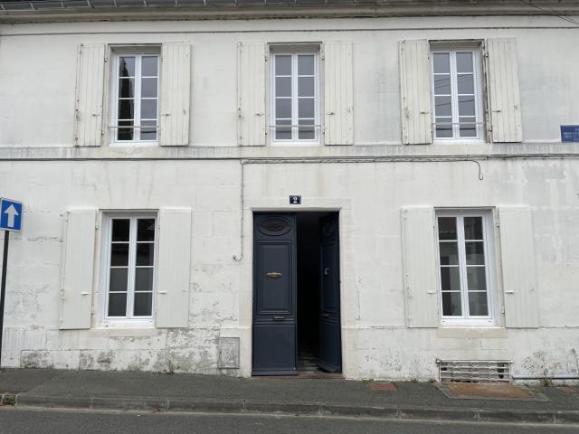 Maison vente à Cognac