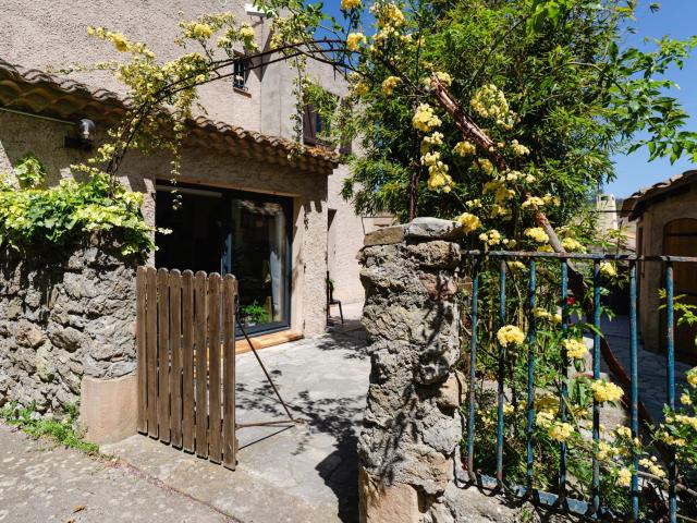 Maison vente à Narbonne, Fontjoncouse