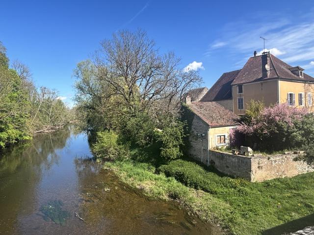 Maison vente à Avallon, Arcy-sur-cure