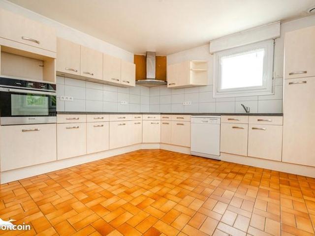 Maison vente à Châteaulin, Bretagne