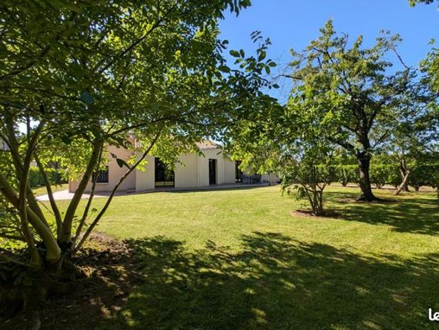 Maison vente à La Roche-sur-Yon, Les Herbiers