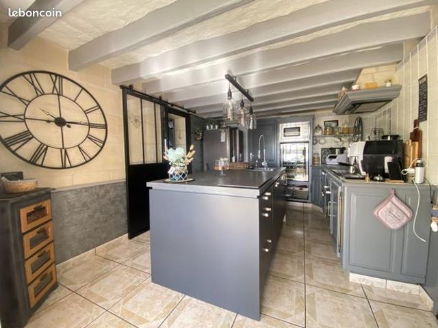 Maison vente à Saumur