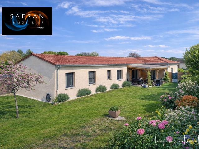 Maison vente à Roanne, Commelle-vernay