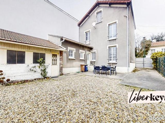 Maison vente à Colombes, Centre