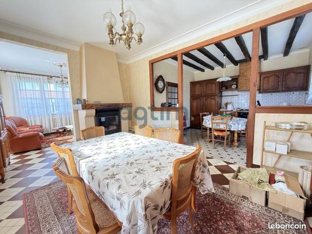 Maison vente à La Roche-sur-Yon, Montaigu